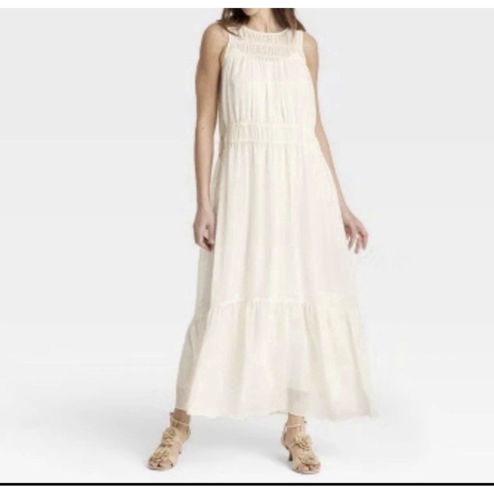 Women's clothing